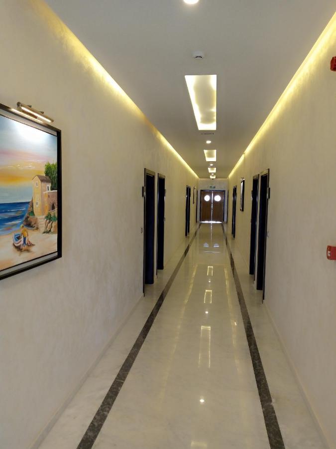 Palm'S Motel Agadir Buitenkant foto